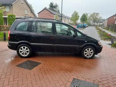 tweedehands Opel Zafira 1.8-16V Elegance