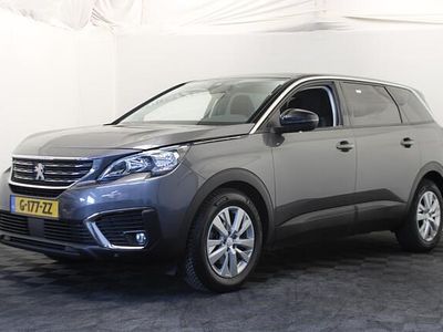 Grijs Occasion 2020 Peugeot 5008 SUV | € 15.750 (Eerlijke prijs)