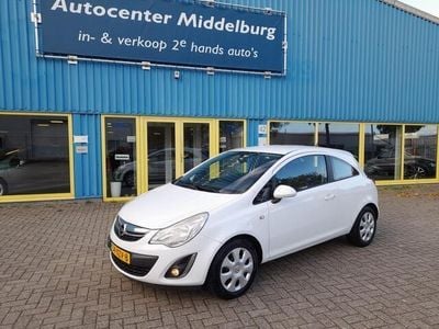 Occasion Opel Corsa Edition 86 PK (63 kW) 2012 Wit Hatchback