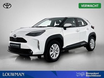 Wit Occasion 2022 Toyota Yaris Cross Business Edition SUV | € 24.745 (Eerlijke prijs)