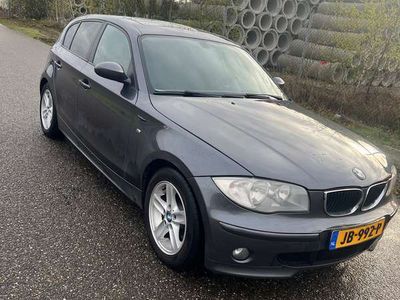 tweedehands BMW 118 i