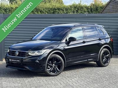 Zwart Gebruikt 2021 VW Tiguan R-line SUV | € 36.950 (Iets duurder)