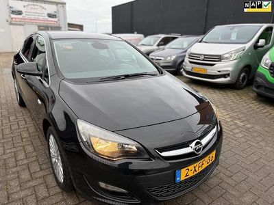 Gebruikt 2014 Opel Astra Design Edition | € 4.745 (Goede deal)