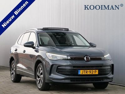 Grijs Occasion 2025 VW Tiguan Edition SUV | € 44.645 (Goede deal)