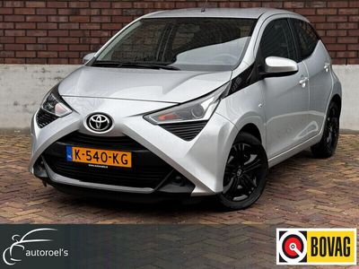 tweedehands Toyota Aygo 1.0 VVT-i x-play / Navigatie By App / Achteruitrij