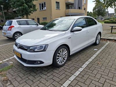 VW Jetta Hybrid