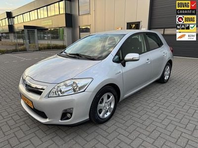 Toyota Auris Hybrid