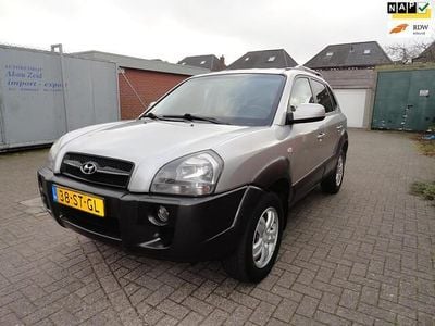 Grijs Gebruikt 2006 Hyundai Tucson Dynamiq SUV | € 3.750 (Eerlijke prijs)