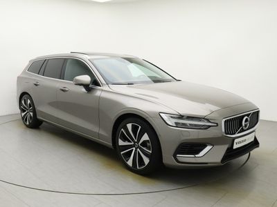 tweedehands Volvo V60 T8 Recharge AWD Inscription Pano dak / Key Less / Harman Kardon / park Assist Ca