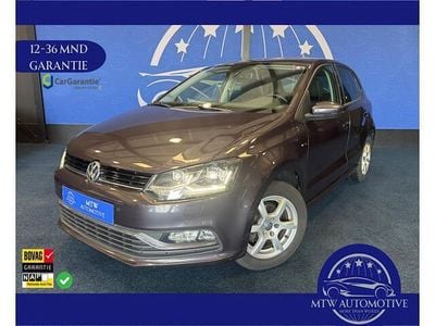 Grijs Occasion 2015 VW Polo LOUNGE Hatchback | € 8.899 (Eerlijke prijs)