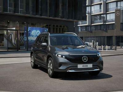 Mercedes EQB250+