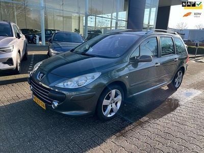 Grijs (metallic) Occasion 2007 Peugeot 307 Premium Stationwagen | € 1.950 (Eerlijke prijs)