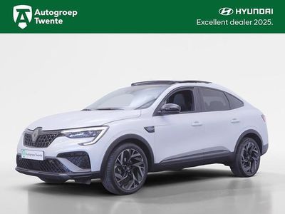 Wit (metallic) Gebruikt 2023 Renault Arkana Esprit Alpine SUV | € 30.950 (Duur)