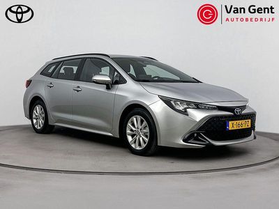 Grijs Occasion 2024 Toyota Corolla Active Stationwagen | € 27.999 (Eerlijke prijs)