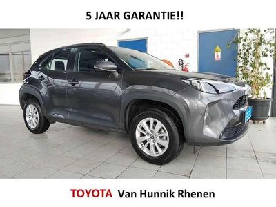 Grijs Gebruikt 2024 Toyota Yaris Cross Business Edition SUV | € 25.950 (Goede deal)