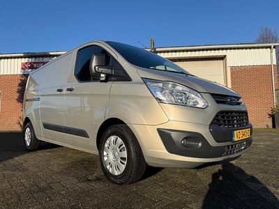 Goud Occasion 2016 Ford Transit Custom Trend Van | € 9.950