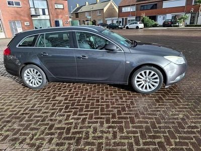 Grijs (metallic) Gebruikt 2009 Opel Insignia Business Stationwagen | € 3.850 (Goede deal)