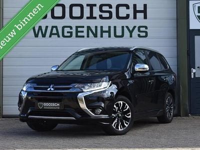 Occasion Mitsubishi Outlander Instyle 121 PK (88 kW) 2015 Zwart SUV
