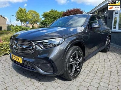 Mercedes GLC300e