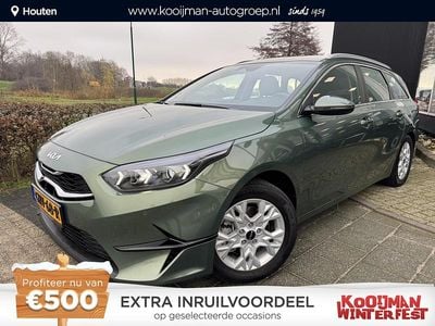 Groen Gebruikt 2024 Kia Ceed Hatchback | € 26.400 (Eerlijke prijs)