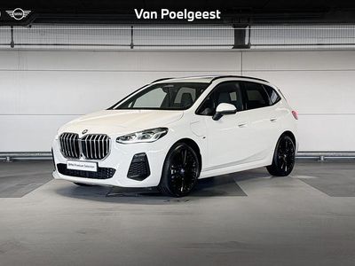 Wit Occasion 2024 BMW 225 Active Tourer Shadowline MPV | € 39.900 (Goede deal)