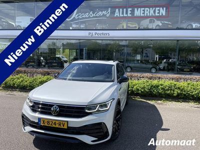 tweedehands VW Tiguan 1.5 TSI R-Line Business Automaat // NIEUWE AUTO - Full Options // Clim. control - A-Cruise control - Parks. V+A - Pano-S/K dak - Navi - App connect - Radio/USB/AUX/DAB/TEL - MFL- Sport Stuurwiel incl. paddels - 19"LMV - CD+AB - Ramen E-V