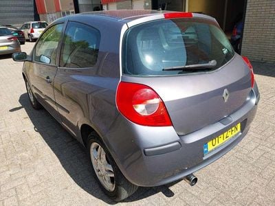 Renault Clio II