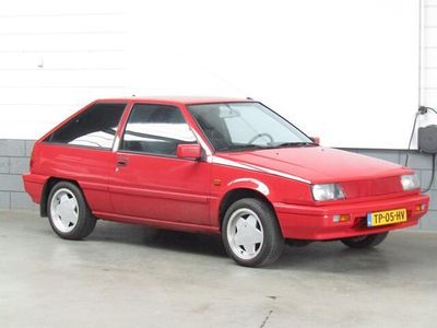 Rood Occasion 1988 Mitsubishi Colt Hatchback | € 5.000