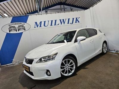 Lexus CT200h