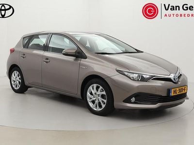 Toyota Auris Hybrid