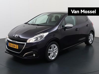 Occasion Peugeot 208 Signature Sky 82 PK (60 kW) 2019 Blauw Hatchback