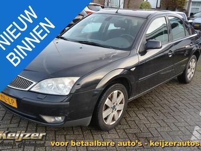 tweedehands Ford Mondeo 1.8-16V First Edition APK 9-'24