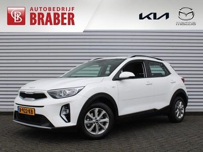 Wit Occasion 2022 Kia Stonic SUV | € 17.395 (Goede deal)