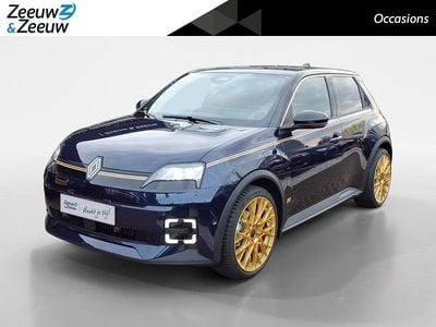 Blauw Nieuw 2025 Renault R5 Iconic Hatchback | € 40.495