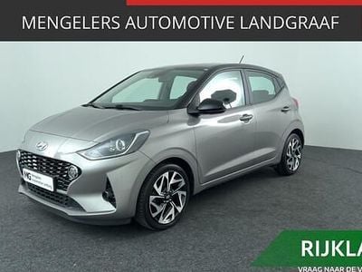 Grijs Occasion 2020 Hyundai i10 Premium Hatchback | € 12.945 (Iets duurder)