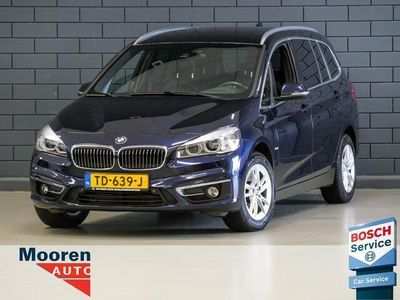 tweedehands BMW 218 2-SERIE Gran Tourer i 7p. Automaat High Executive | NAVIGATIE | CAMERA | TREKHAAK |