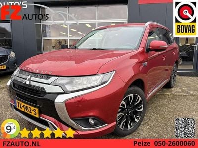 Occasion Mitsubishi Outlander P-HEV 135 PK (99 kW) 2018 Rood SUV