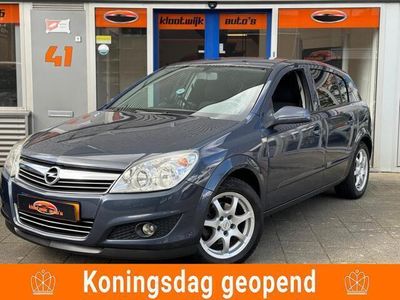 tweedehands Opel Astra 1.6 Temptation Airco Cruise 5-Deurs Trekhaak