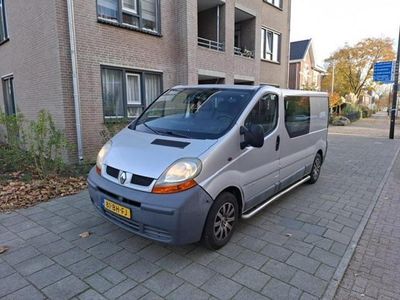 Gebruikt 2003 Renault Trafic MPV | € 4.250 (Duur)