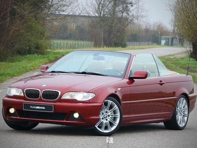 Occasion BMW 330 Cabriolet Exclusive 231 PK (169 kW) 2005 Rood Cabriolet