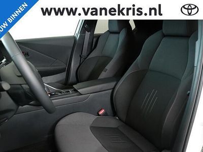 Grijs Occasion 2025 Toyota C-HR Edition SUV | € 34.944 (Goede deal)