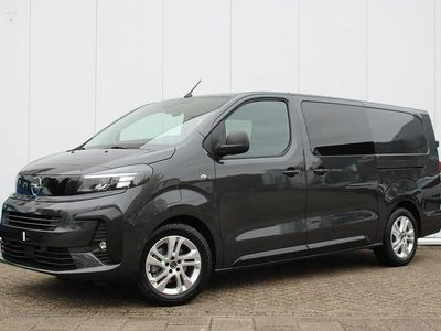 Grijs Nieuw 2025 Opel Vivaro-e Combi Van | € 46.394 (Duur)