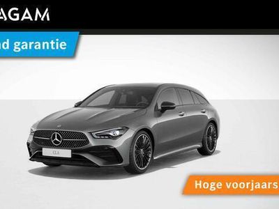 Grijs, metallic lak Occasion 2024 Mercedes CLA180 Shooting Brake Edition Stationwagen | € 42.950 (Iets duurder)