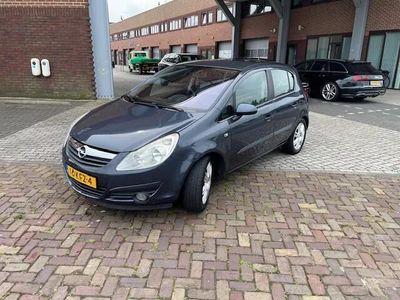 tweedehands Opel Corsa 1.4-16V Cosmo! 199 DKM NAP! Nette Auto! Climate!