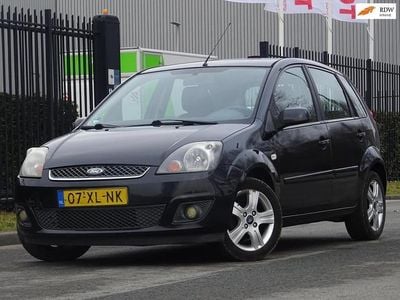 Zwart Occasion 2007 Ford Fiesta Futura Hatchback | € 999 (Goede deal)