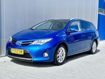 Toyota Auris Hybrid