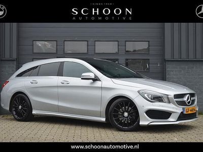Grijs (metallic) Gebruikt 2015 Mercedes 180 Ambition Sedan | € 17.950 (Iets duurder)