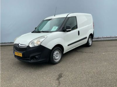 tweedehands Opel Combo 1.3 CDTi L1H1 ecoFLEX Selection Airco Trekhaak 1000 kg Euro 5