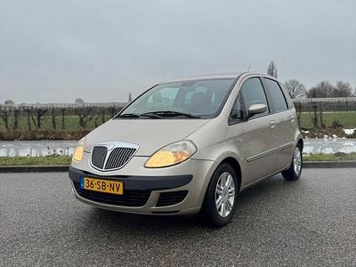 Gebruikt 2005 Lancia Musa MPV | € 1.995 (Duur)