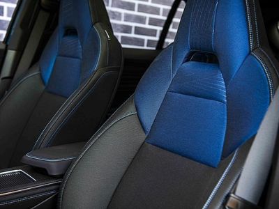 Zwart Occasion 2023 Lynk & Co 01 SUV | € 27.399 (Eerlijke prijs)